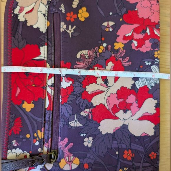 Sakroots Tablet Case - Picture 7 of 7